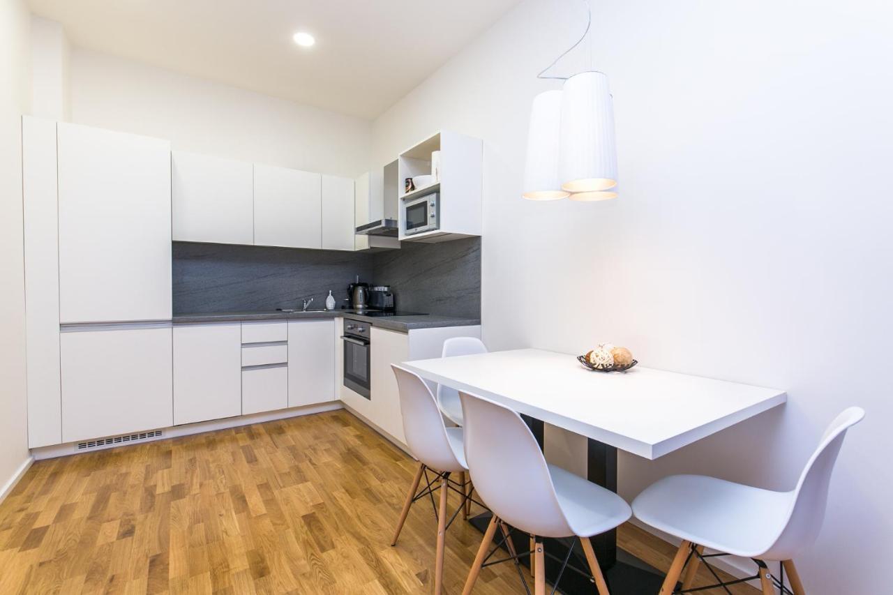 Top Location Old Town Brand New 2Bd Apartment ปราก ภายนอก รูปภาพ